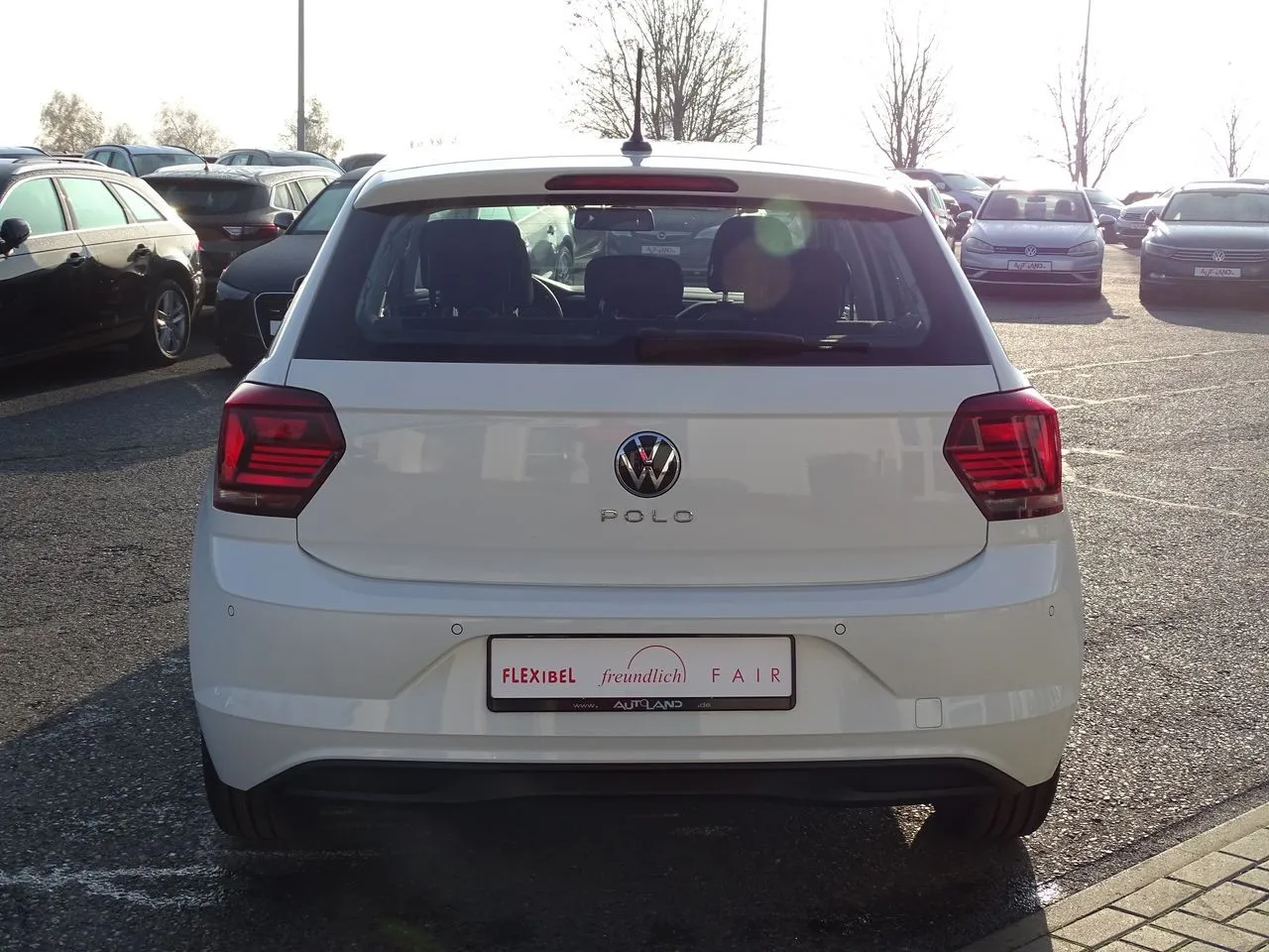 Volkswagen Polo 1.0 TSI Sitzheizung Bluetooth...  Image 3