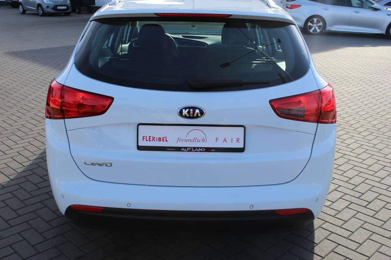 Kia Ceed SW 1.6 GDI Sitzheizung...  Image 5