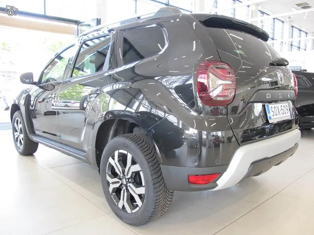 Dacia Duster TCe 150 4x4 Prestige. Image 3