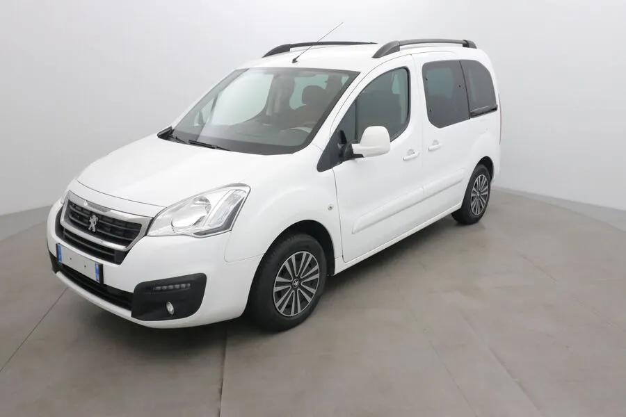 Peugeot PARTNER TEPEE 1.6 BLUEHDI 100 ACTIVE Image 2