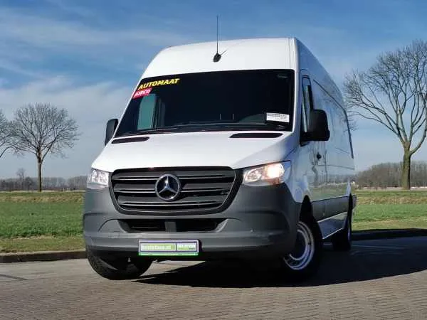 Mercedes-Benz Sprinter 319 L3H2 Maxi Airco V6 Image 1